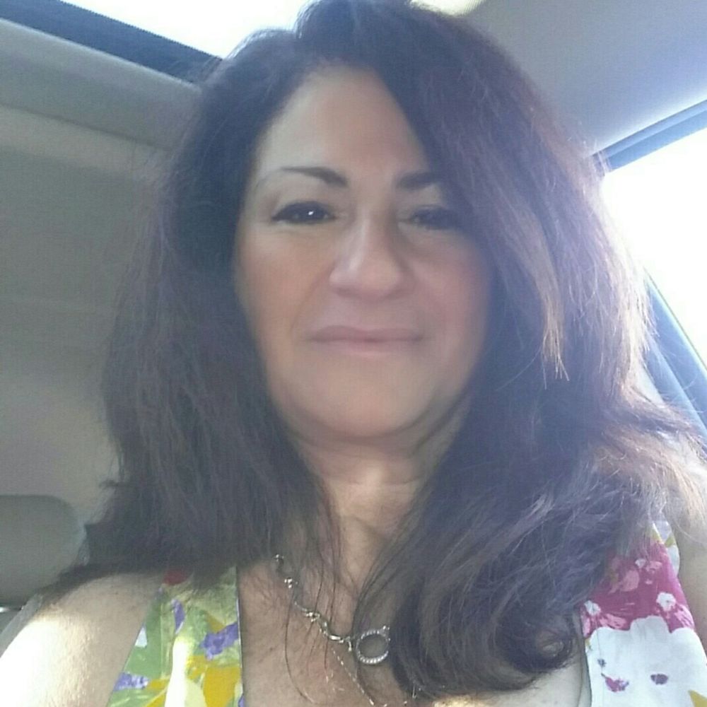 Meet your Posher, Laura pietrabella