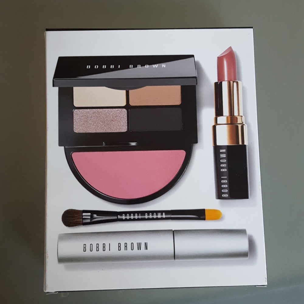 Bobbi Brown Instant Pretty Collection 4 Piece