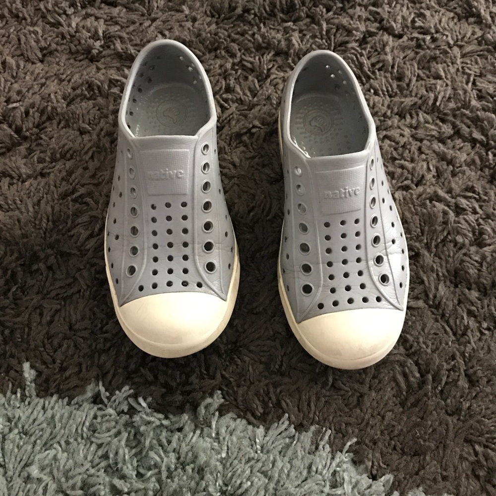Natives size 11