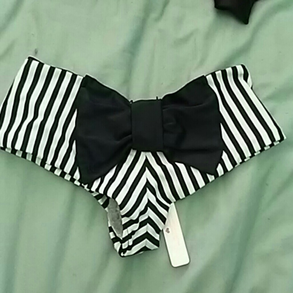 Lolli Swim bow back bikini bottoms