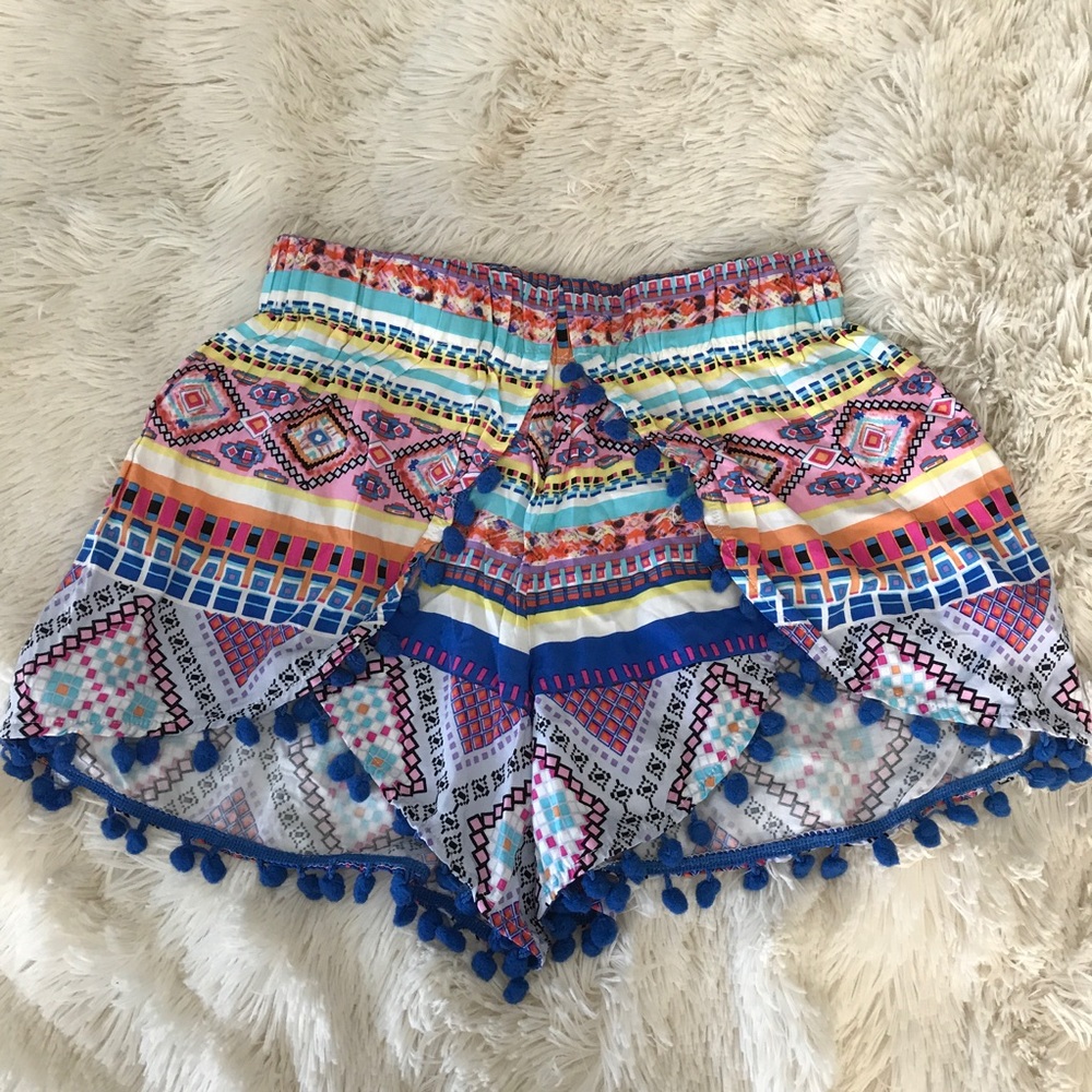 NWT Pom Pom Shorts