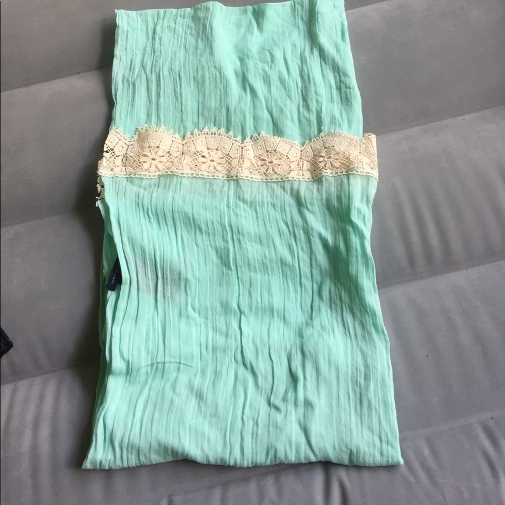 Tommy Hilfiger crotchet detail scarf