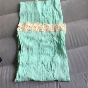 Tommy Hilfiger crotchet detail scarf