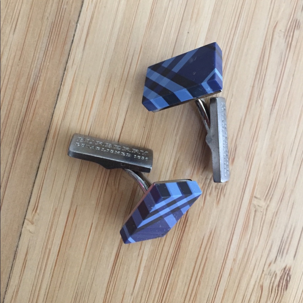 Burberry cufflinks