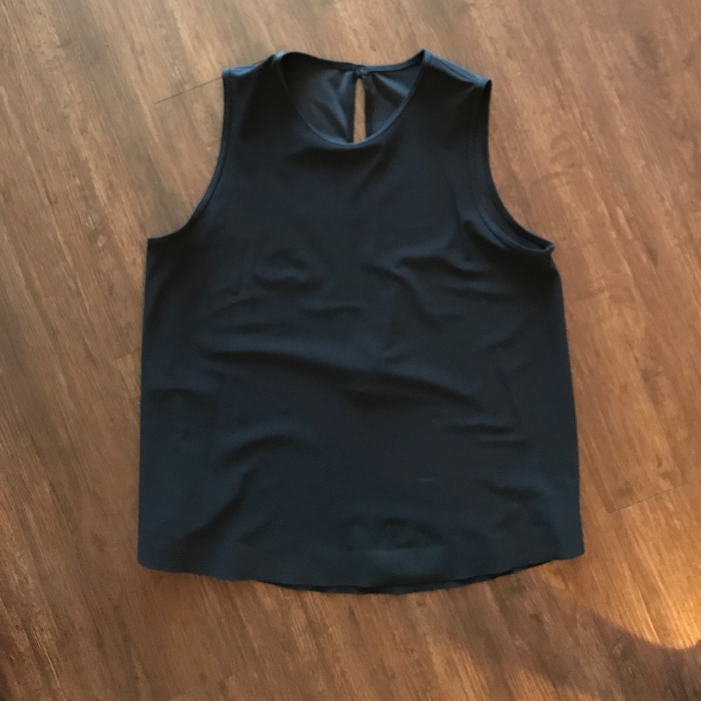 Lululemon casual wear top