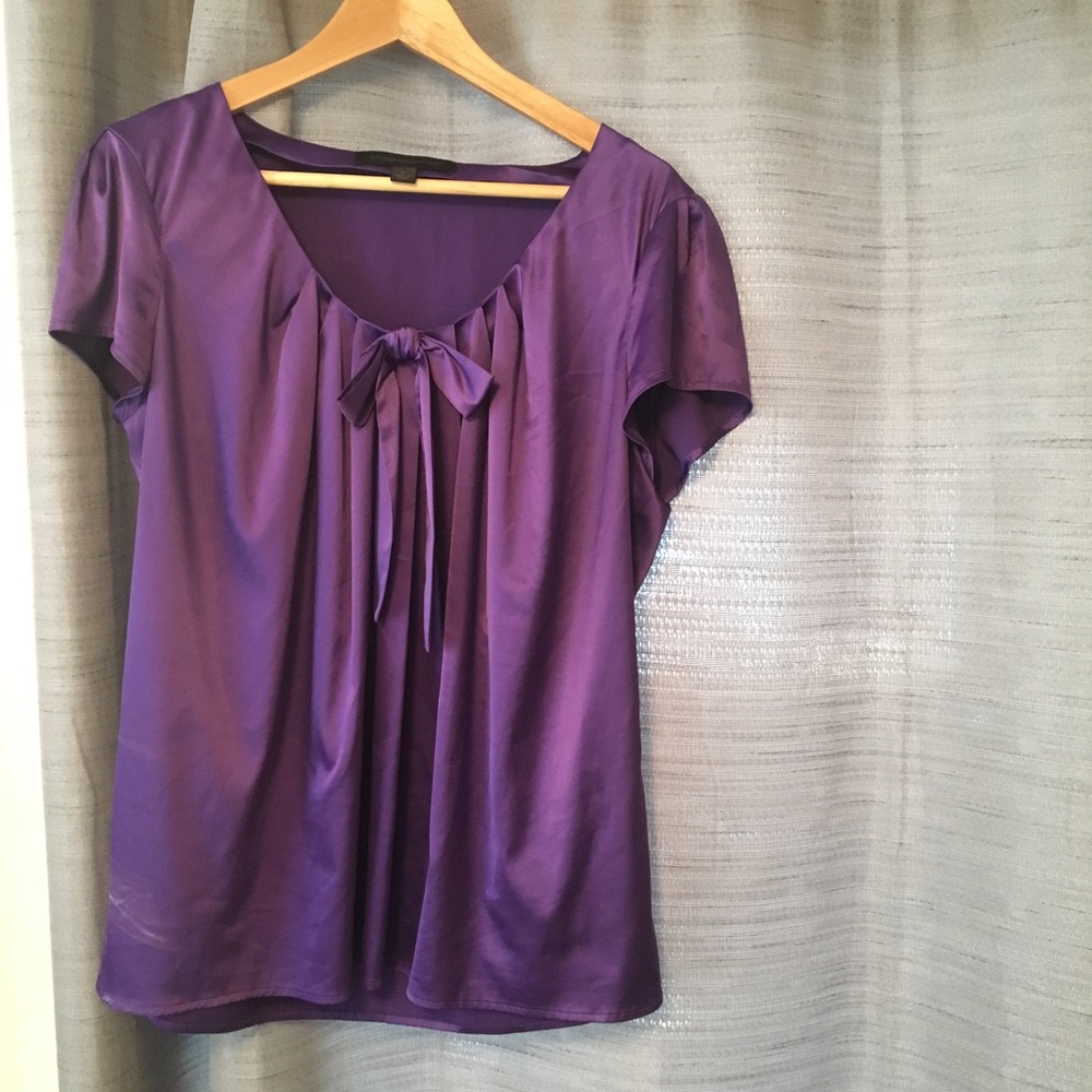 Gorgeous purple top