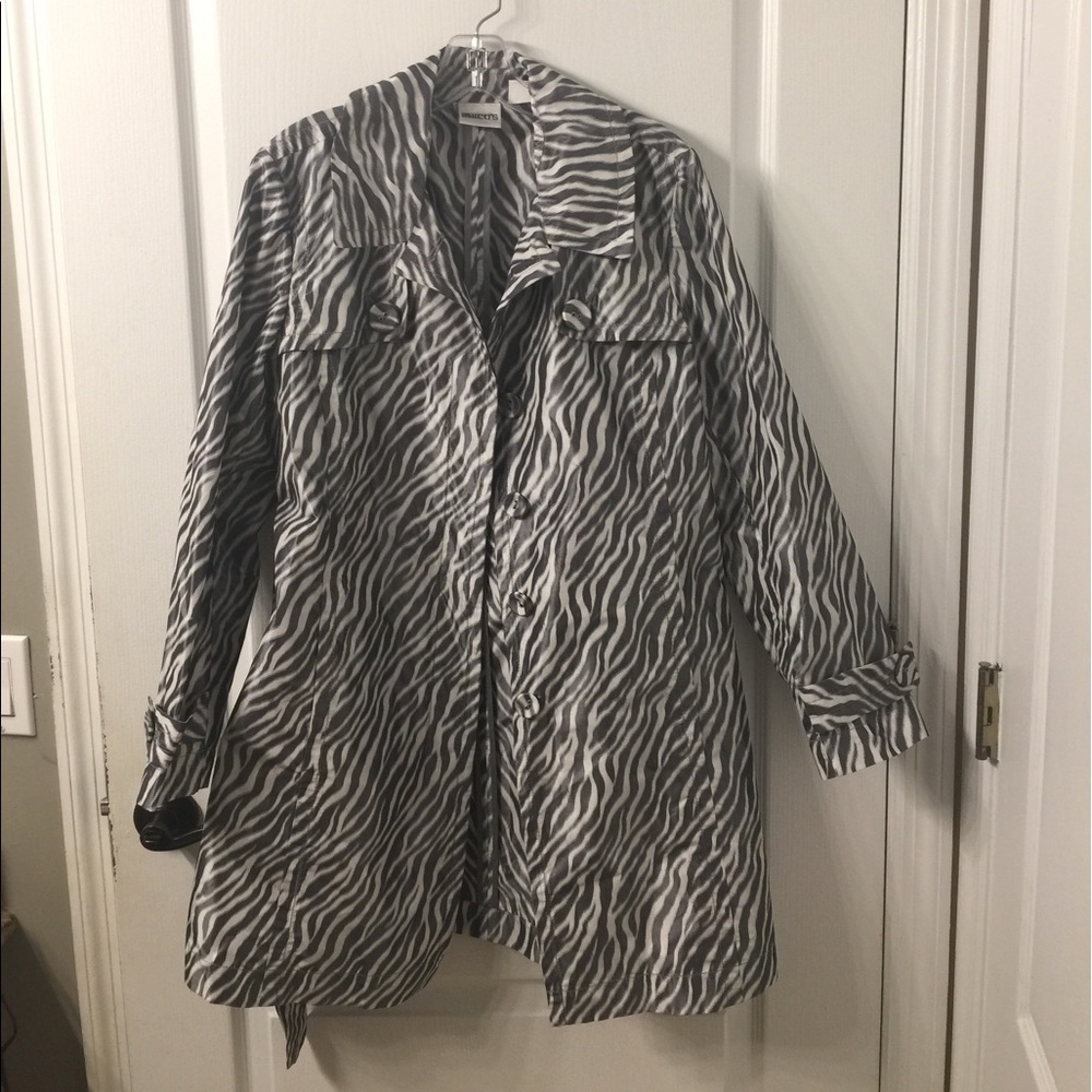 Chico's NWOTs zebra print short trench coat