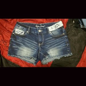 Ariya - Jean Shorts
