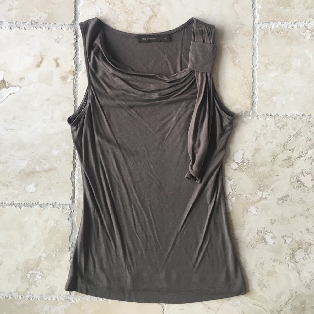 NWOT XS Limited Sleeveless Top