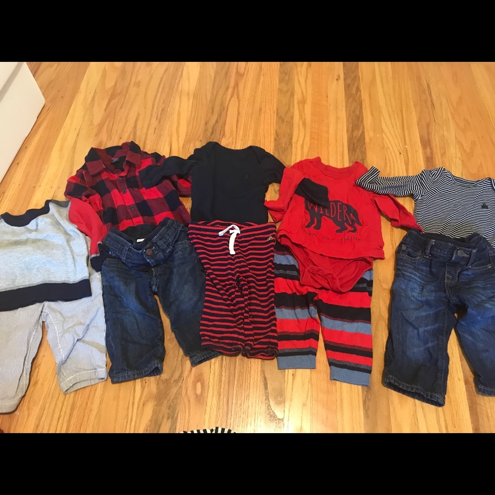 Baby Gap Boy Clothes Lot Size 6-12 months