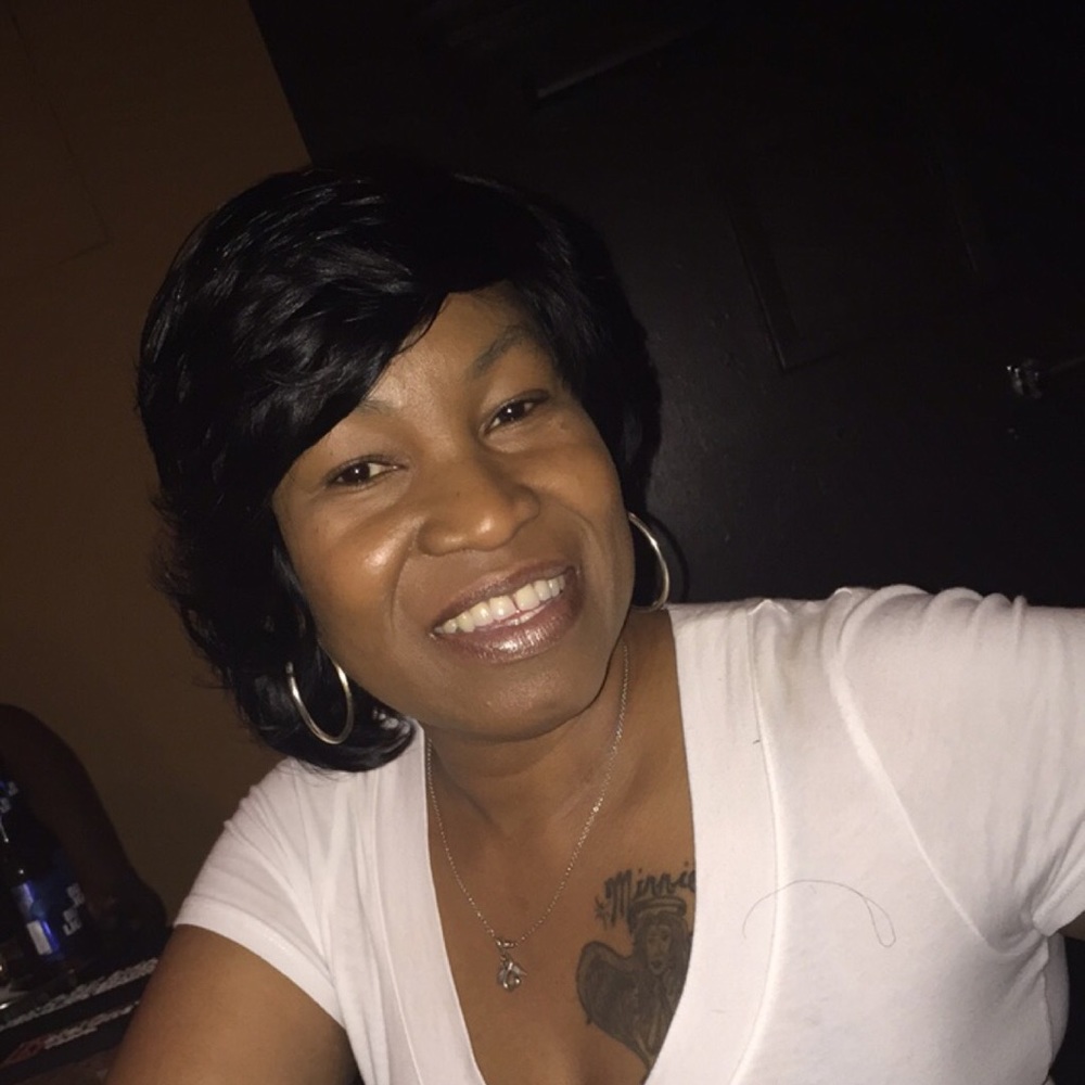 Meet your Posher, Felicia