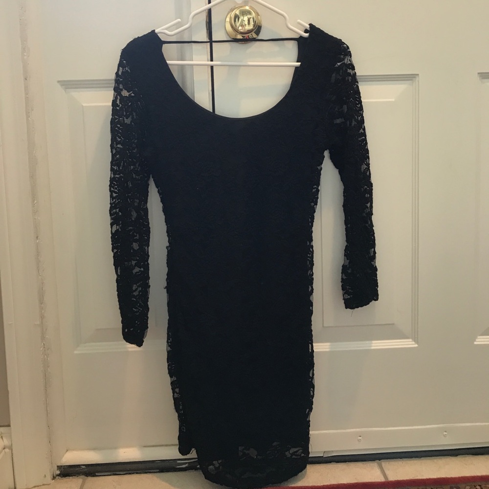 Tobi lace black dress