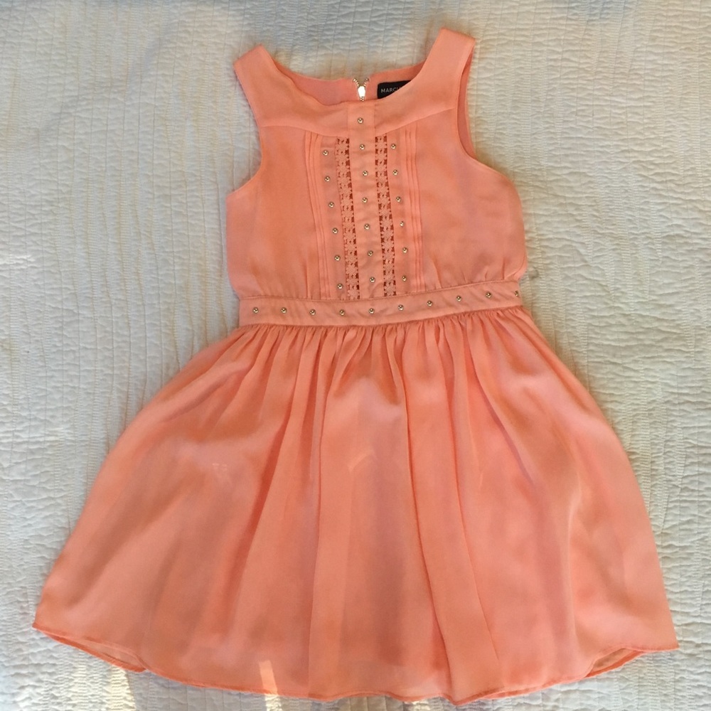 Cute coral dress!!