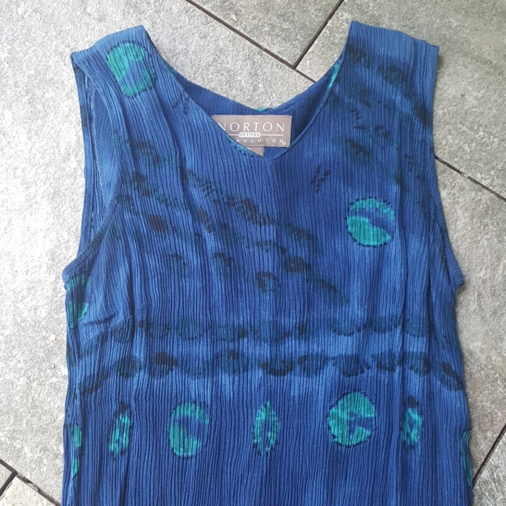 Blue Patterned Dress - image 3