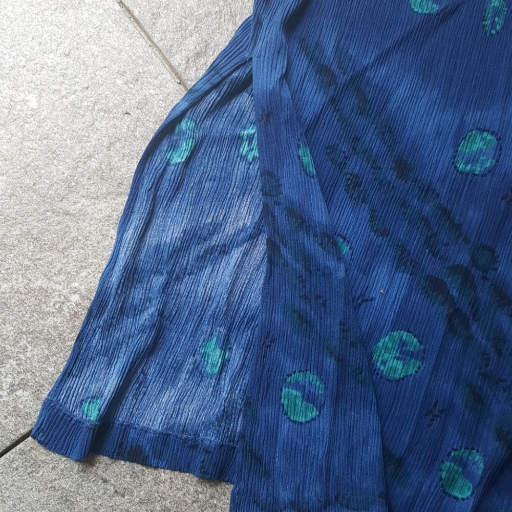 Blue Patterned Dress - image 8