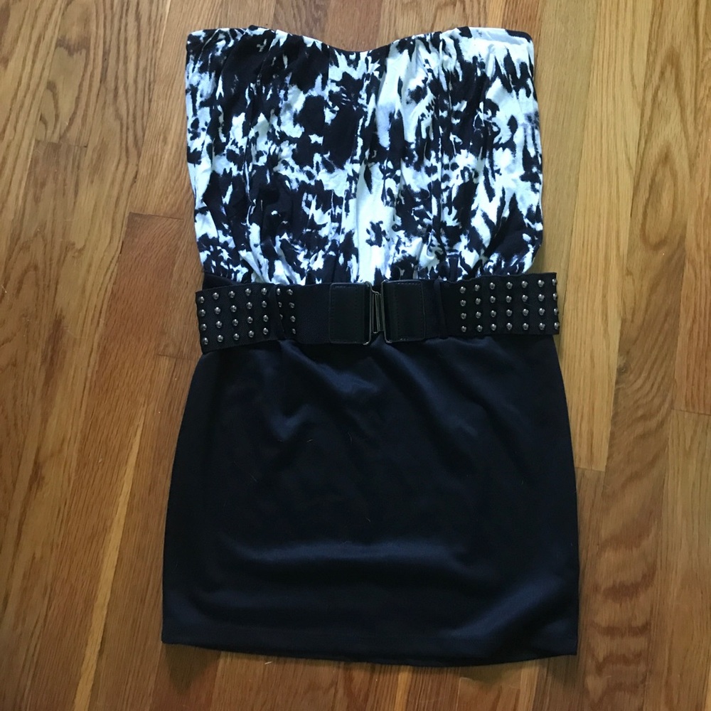 Forever 21 Strapless Dress