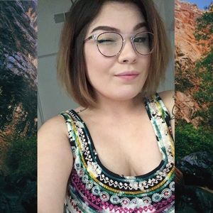 Meet your Posher, Alex