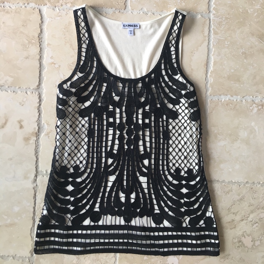 NWOT Express Cotton Top w/Lace Front