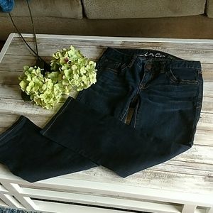 I.N.C. straight leg cropped jeans