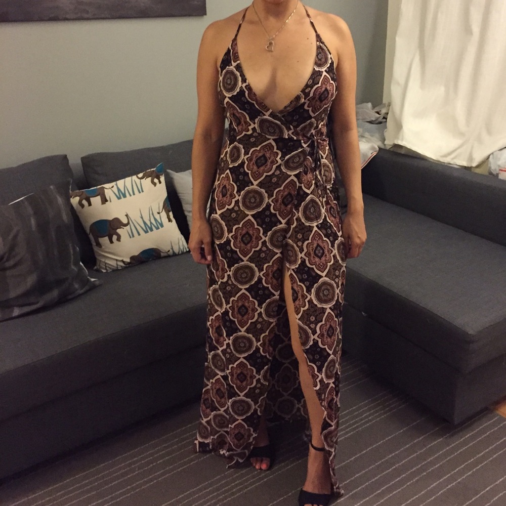 Forever 21 Wrap dress size small