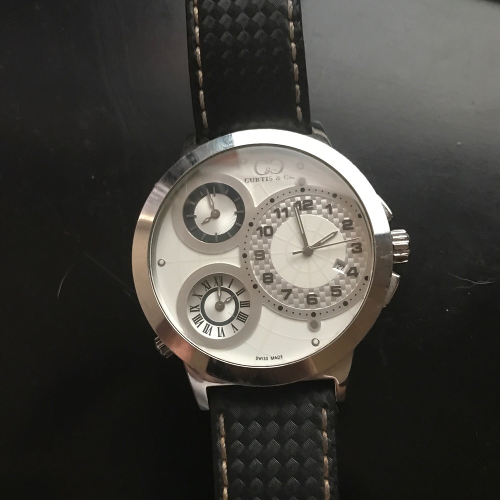 Big Time World 50mm - like new watch