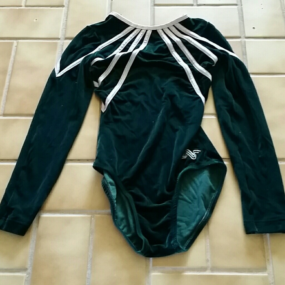 Long sleeve leotard