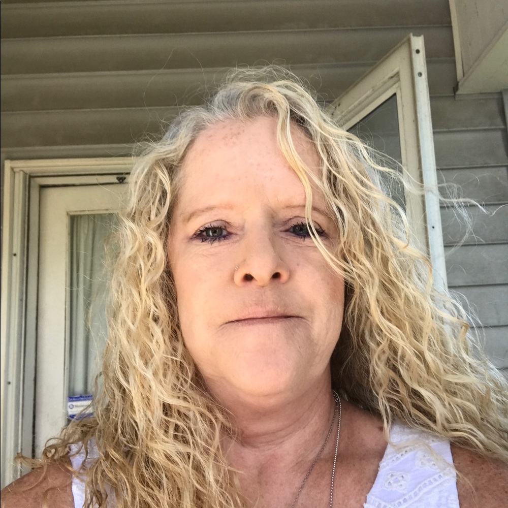 Meet your Posher, Anita