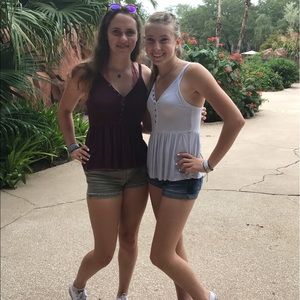 Meet your Posher, Taylor