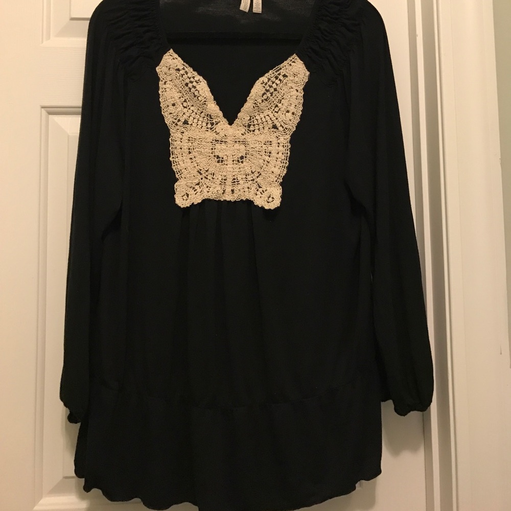 1X Black Shirt with Lace
