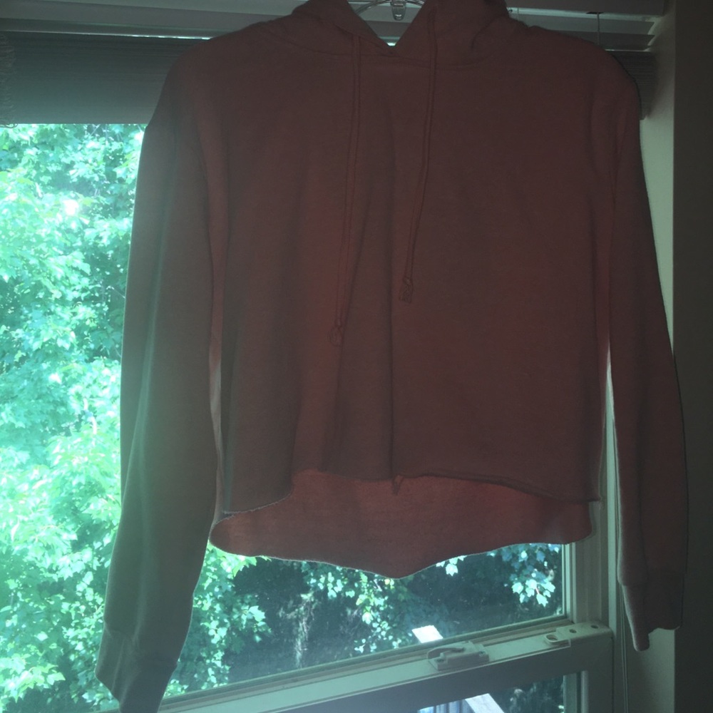 BABY PINK cropped sweatshirt!!