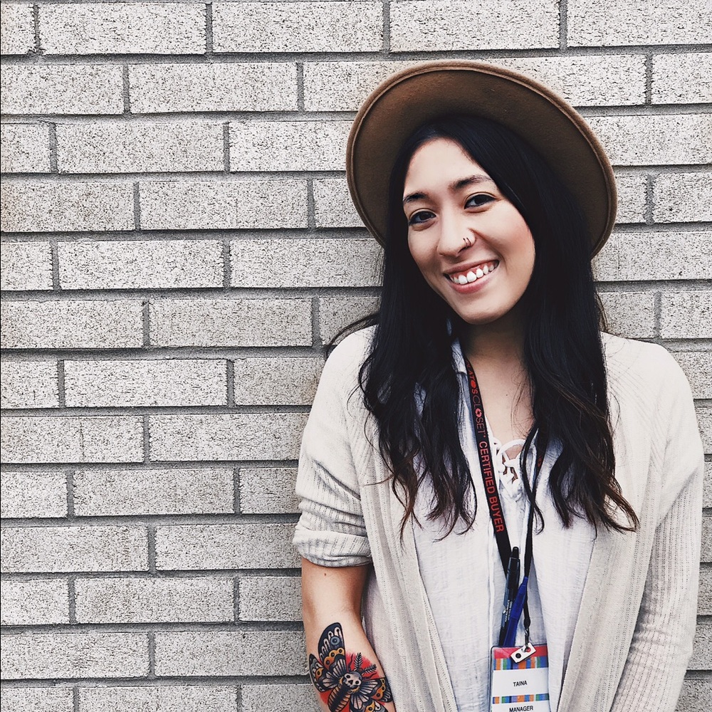 Meet your Posher, Taina