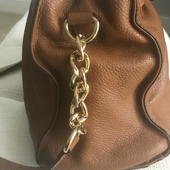 SOLD! Michael Kors Hamilton Leather Tote Large - Picture 3 of 8