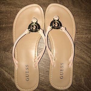 Guess Flip Flops Size 6/7
