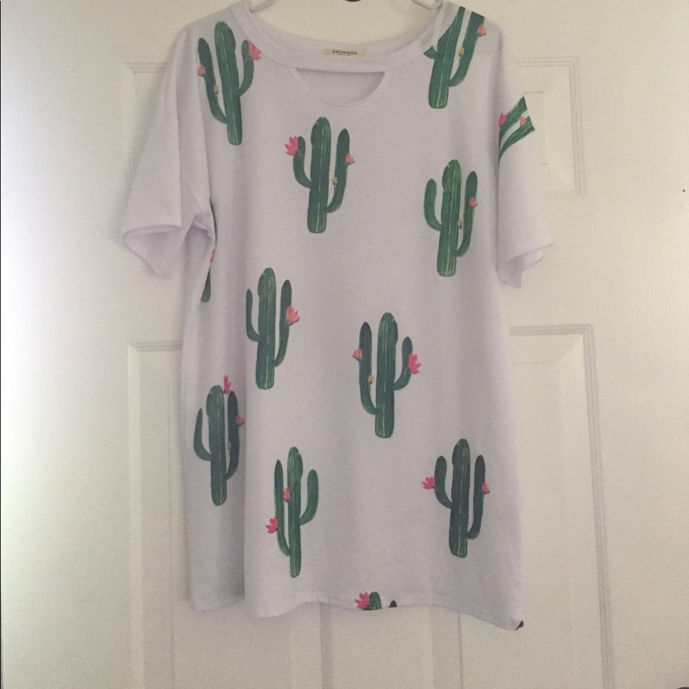 Never worn Cactus Tee