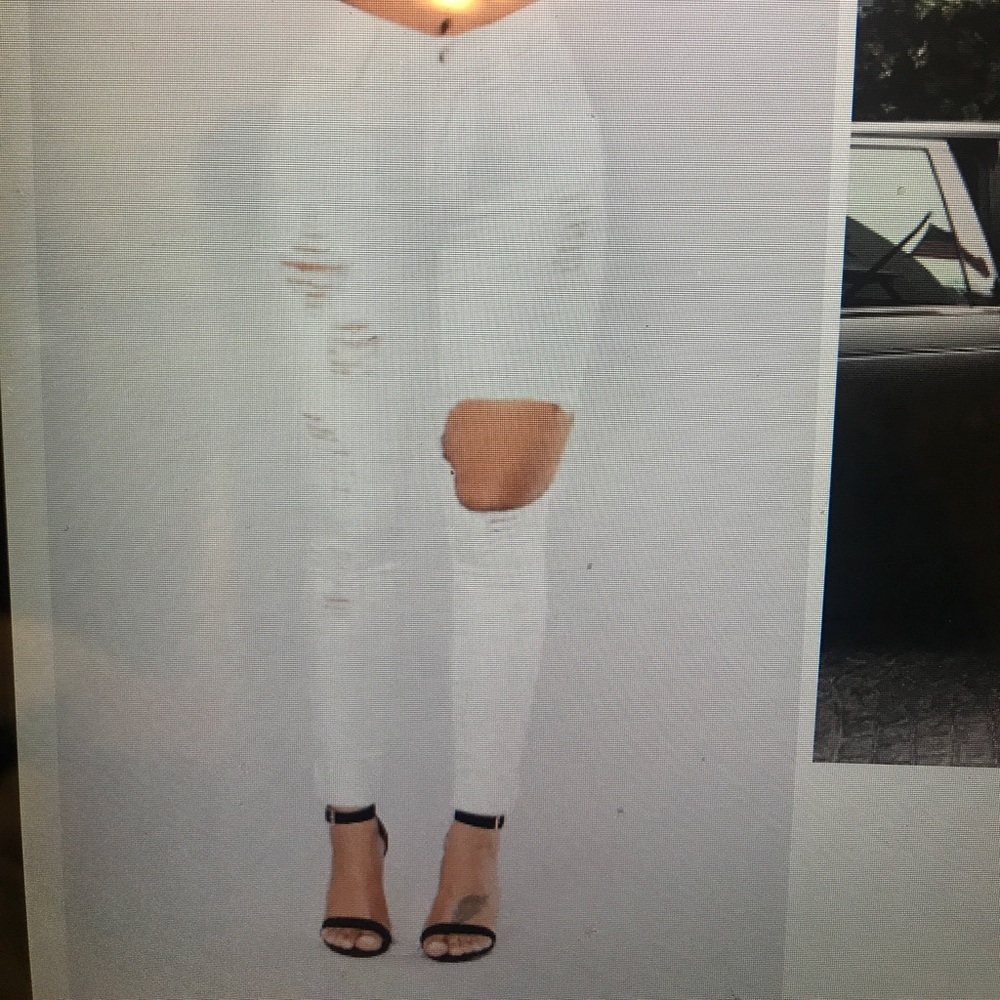 Fashion Nova Glistening Jeans-White (size 15)