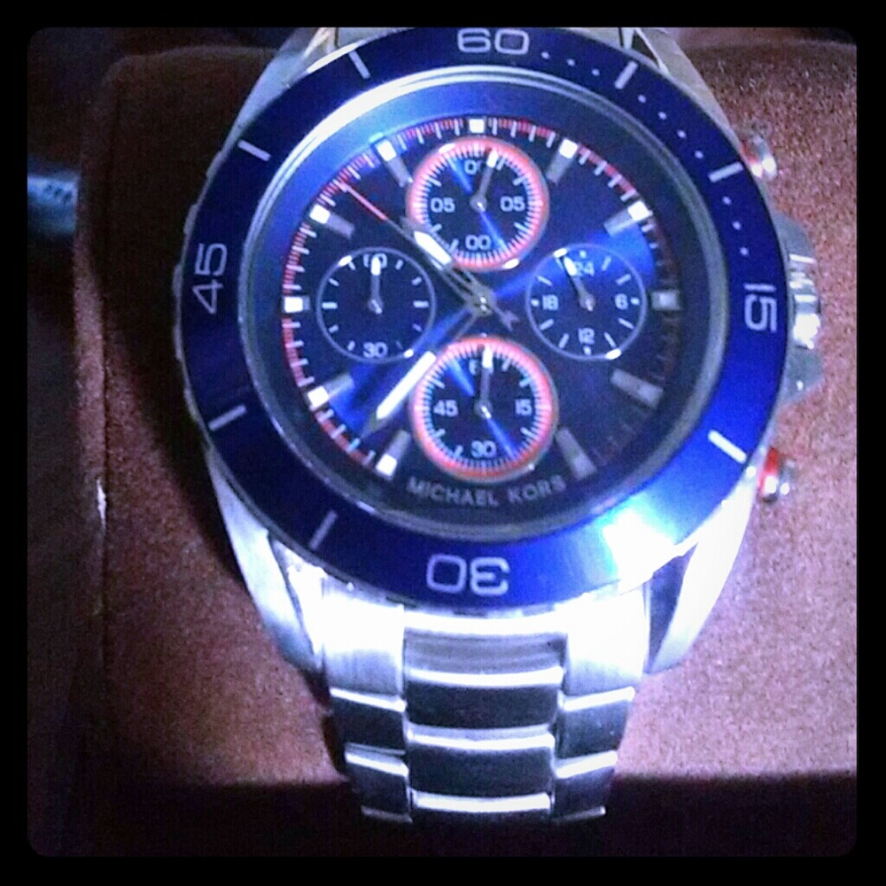 Michael. Kors stainless steel divers watch