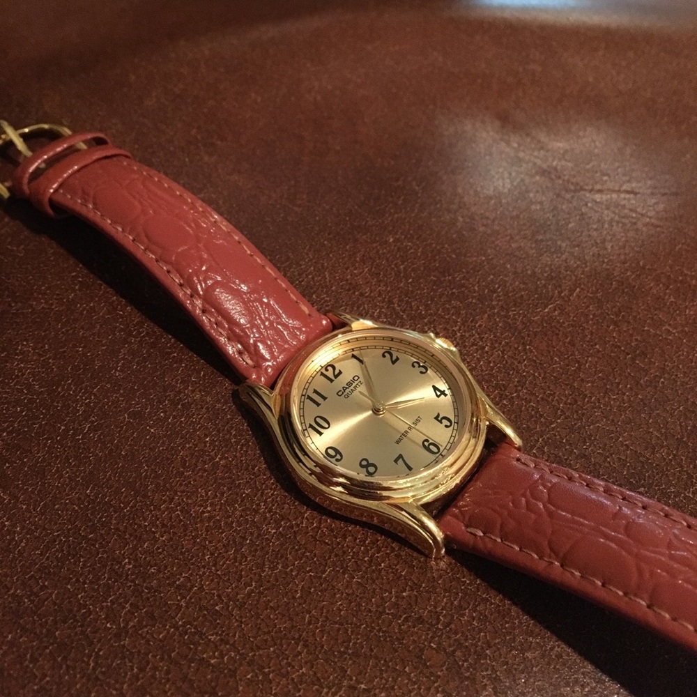 Casio Watch - Picture 2 of 6