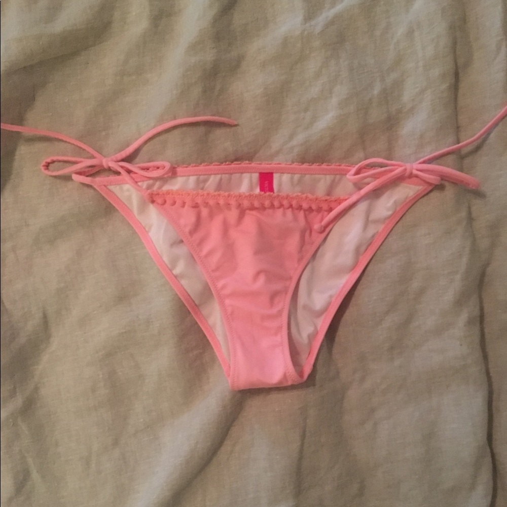 VS bikini bottoms