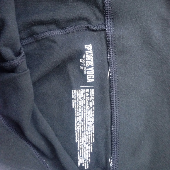 VS PINK Yoga Crop Legging, Black, Medium - Picture 3 of 4