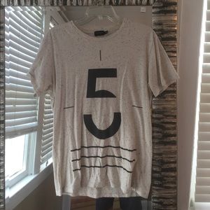 Urban Outfitters "5" Men's Medium Tee