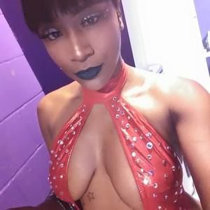 Meet your Posher, Chalene