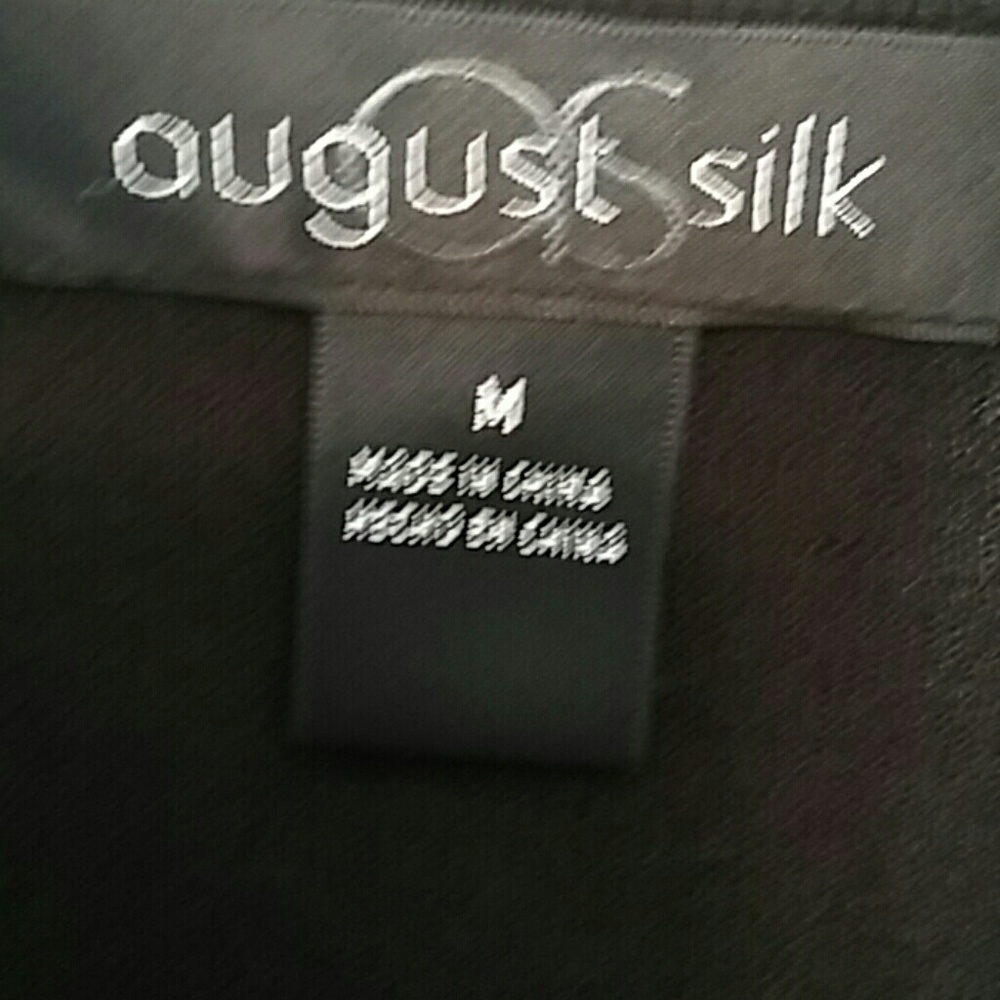4/20 August silk top - Picture 2 of 2