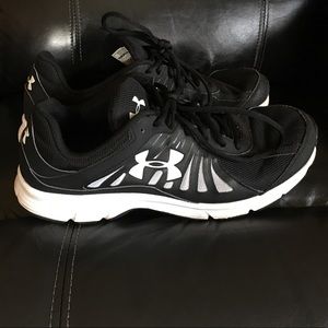 Men's under armour black/white sneakers size 12