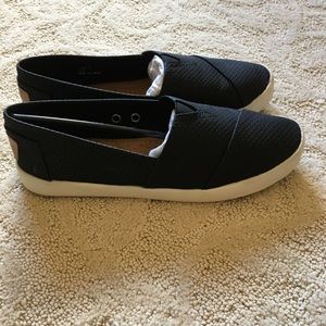 Madden girl slip on shoe