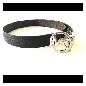 Authentic Michael Kors reversable belt