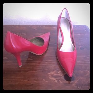 Nine West red leather pointy toes heels 👠