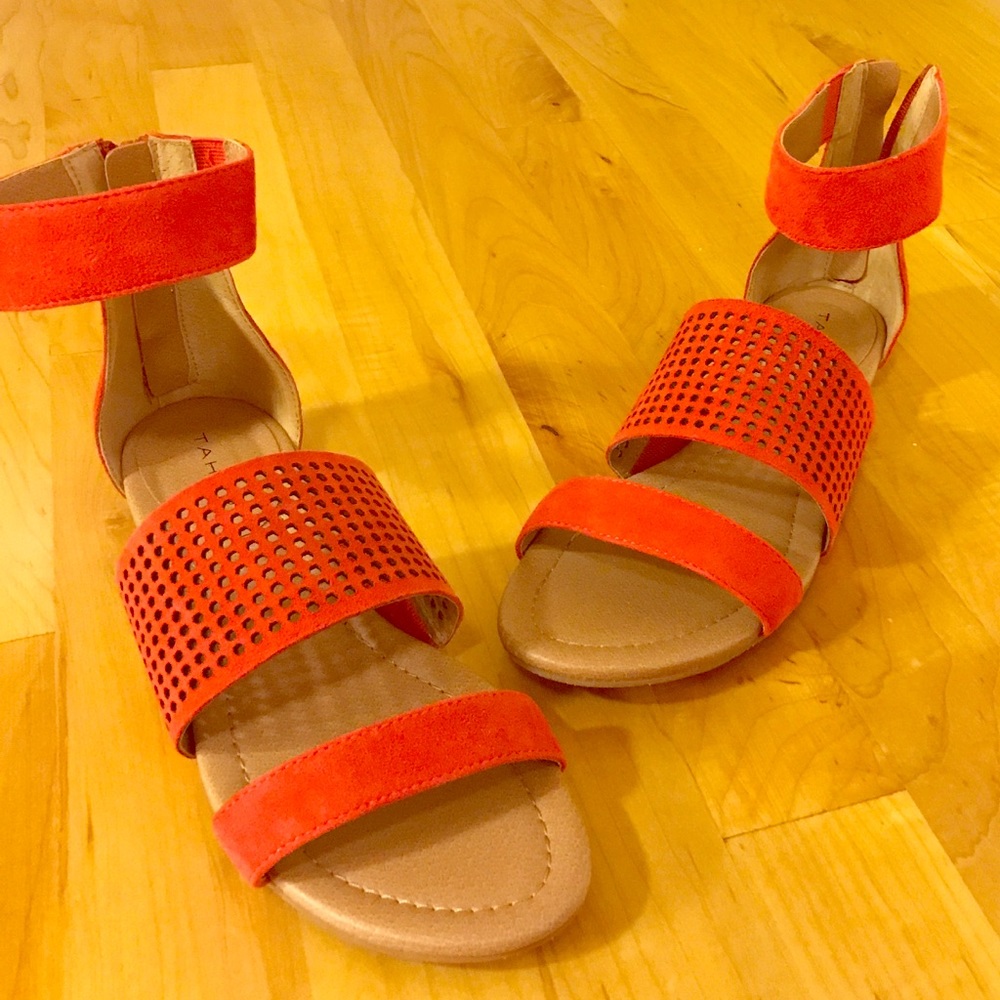 Brand New Tahari Sandals