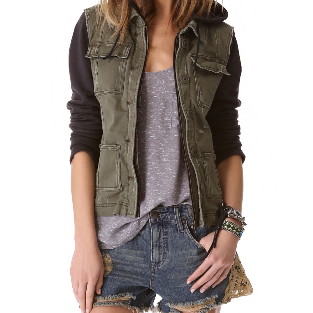 SOLD!!! Free people twill vest jacket