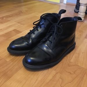 Doc Marten Emmeline smooth boots