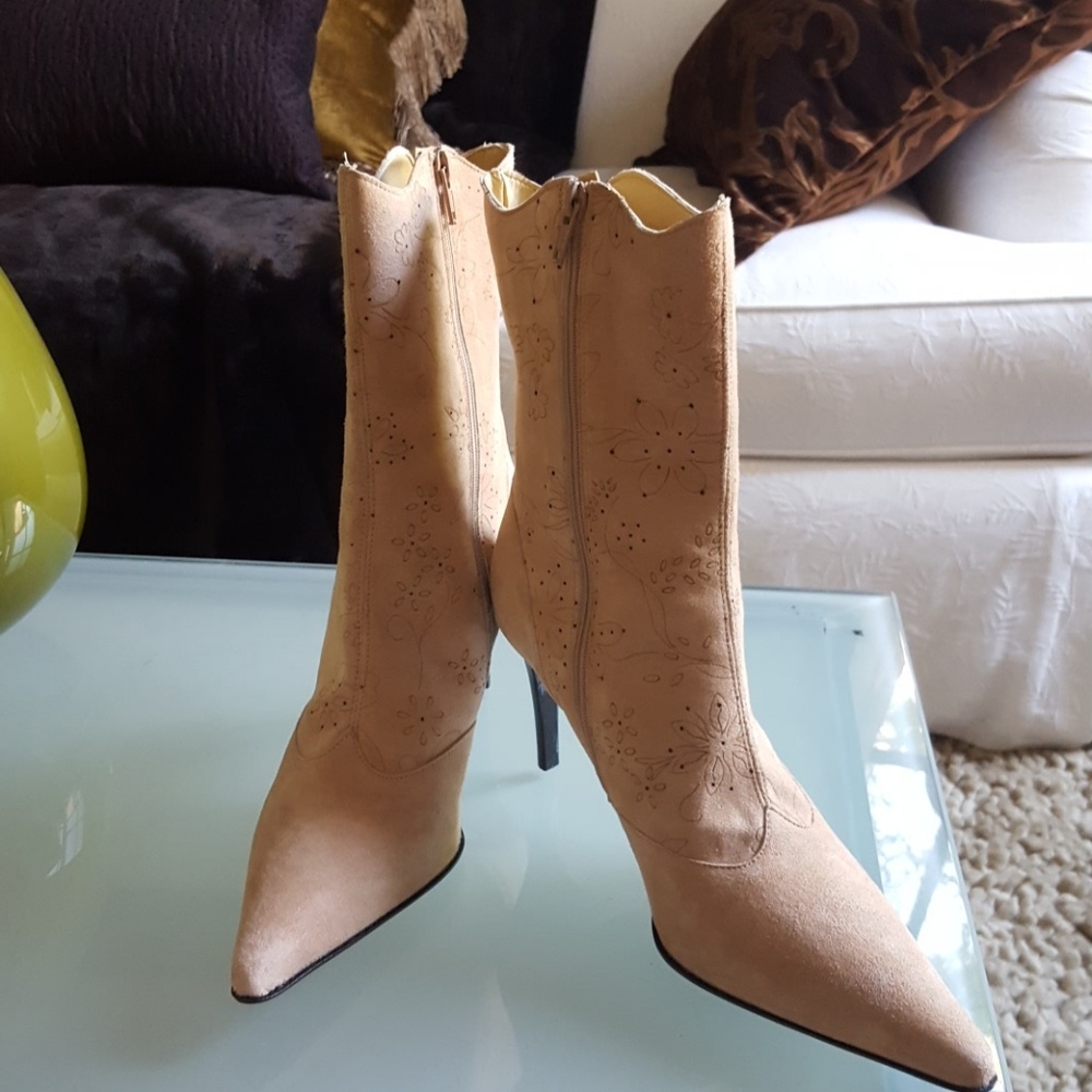 Dusty pink women suede mid-calf boots